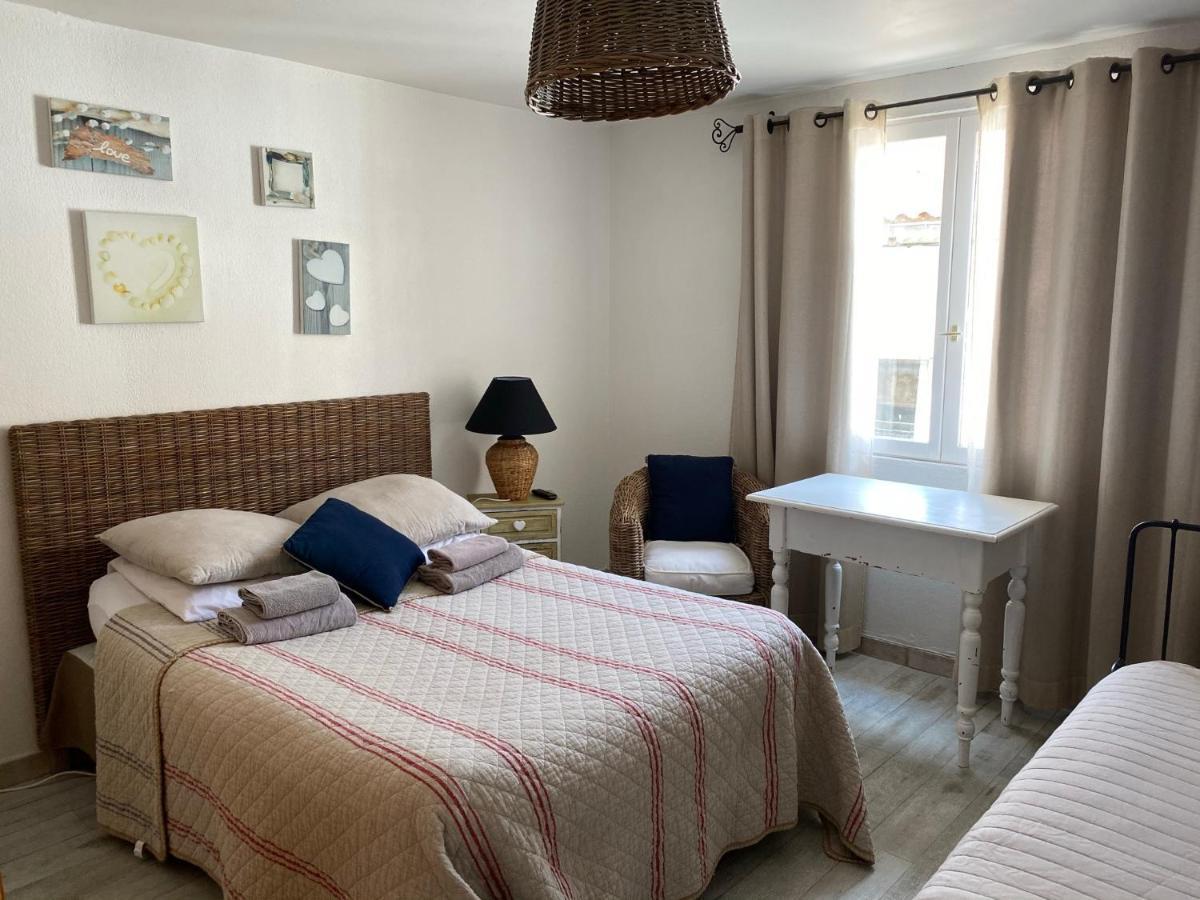 Hotel Restaurant Le Provencal Льо Гро-дю-Роа Екстериор снимка