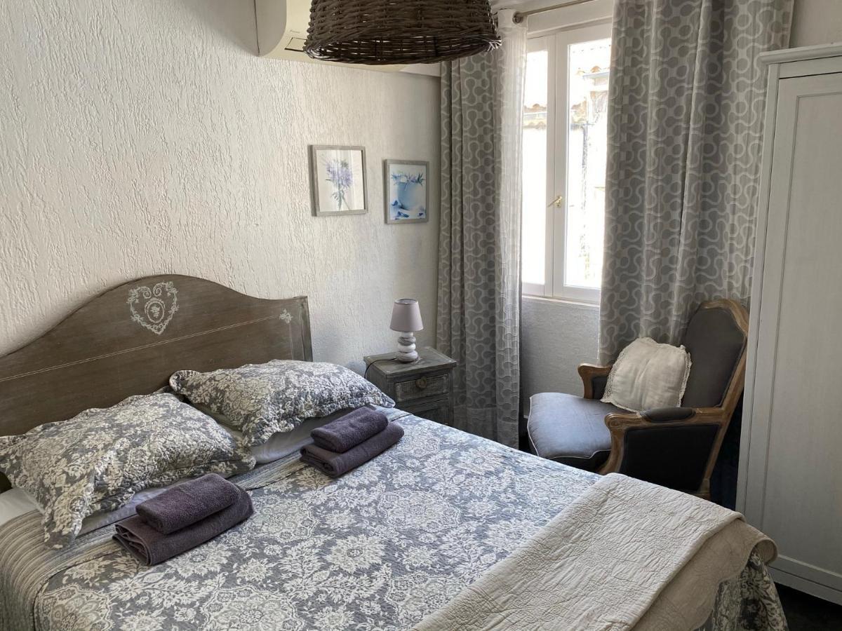 Hotel Restaurant Le Provencal Льо Гро-дю-Роа Екстериор снимка