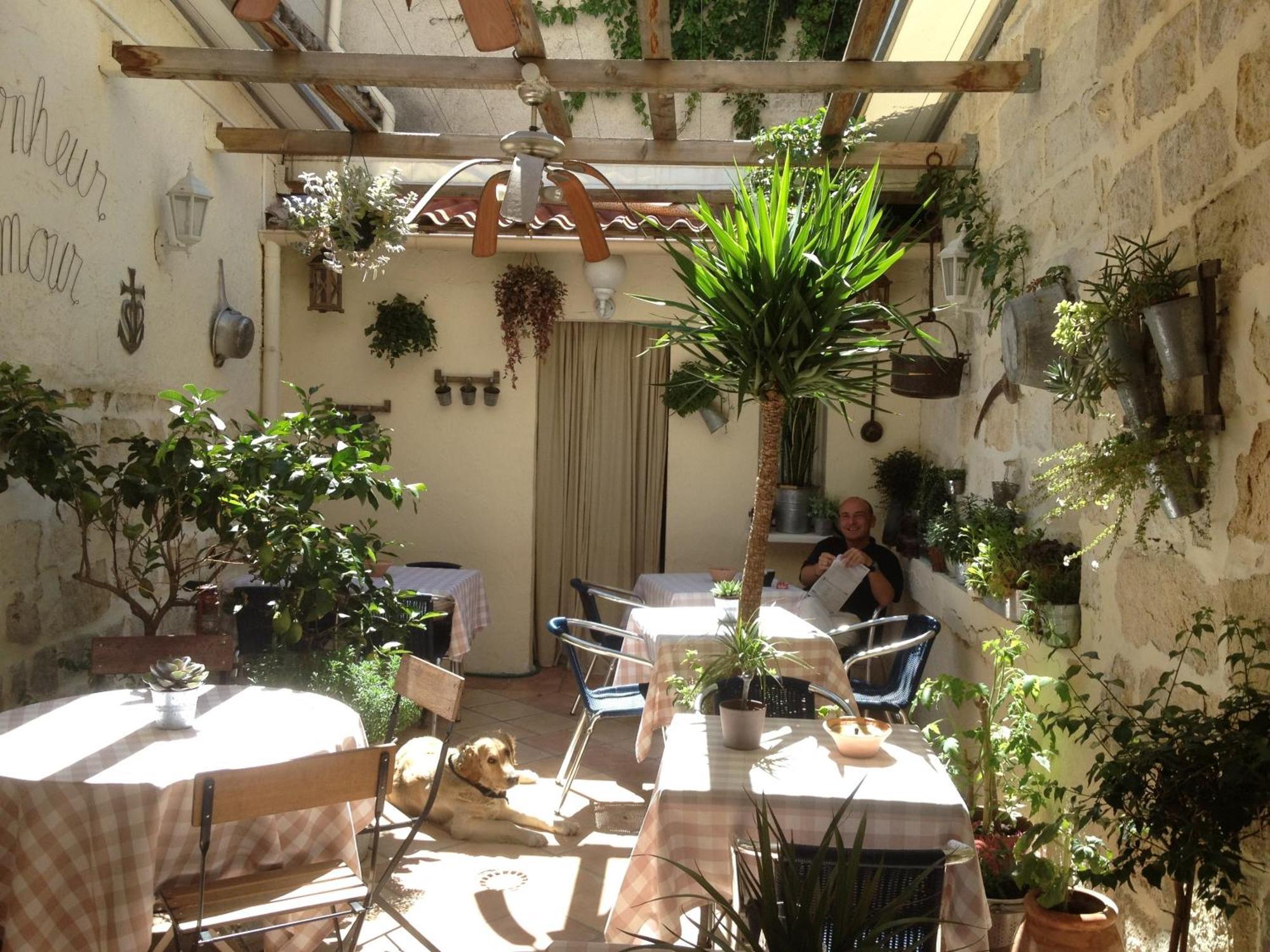 Hotel Restaurant Le Provencal Льо Гро-дю-Роа Екстериор снимка